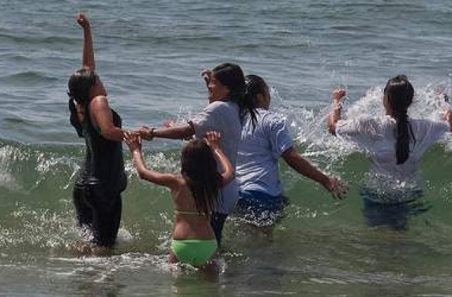 SUA: Hispanicii traiesc mai mult decat albii