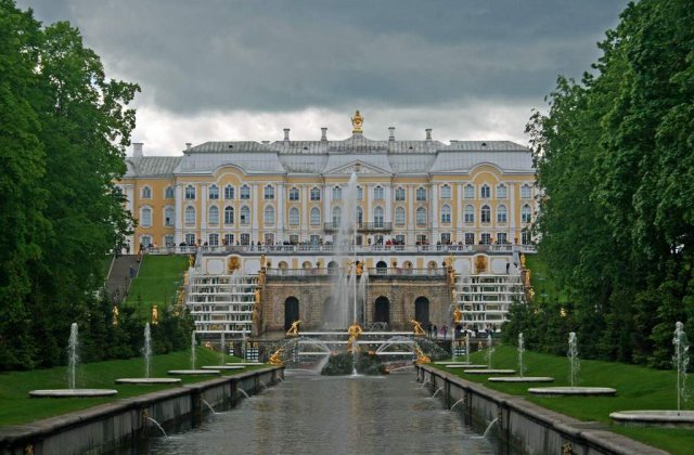 Pregateste Moscova cedarea de onoare a Transnistriei?