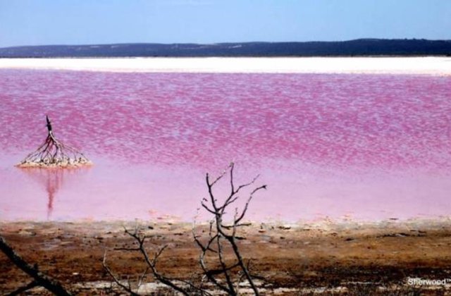 Planeta noastra este fabuloasa. 10 locuri in care iti vei dori sa ajungi in aceasta viata