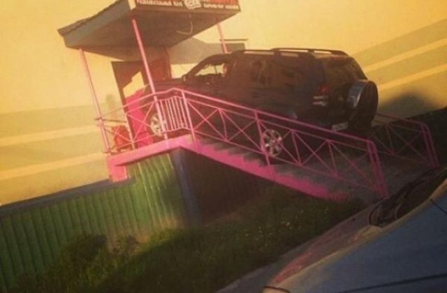 10 oameni care nu ar trebui sa mai aiba permisul de sofer