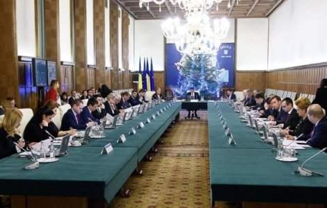 Guvernul aproba, vineri, in sedinta, proiectul bugetului pe anul 2017