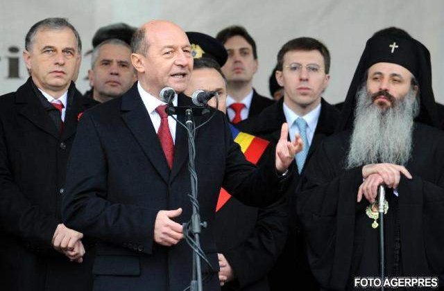 Ponta: Basescu isi uraste poporul