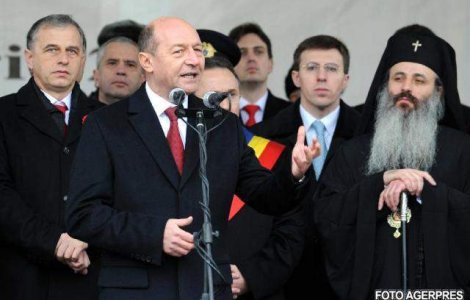 Ponta: Basescu isi uraste poporul