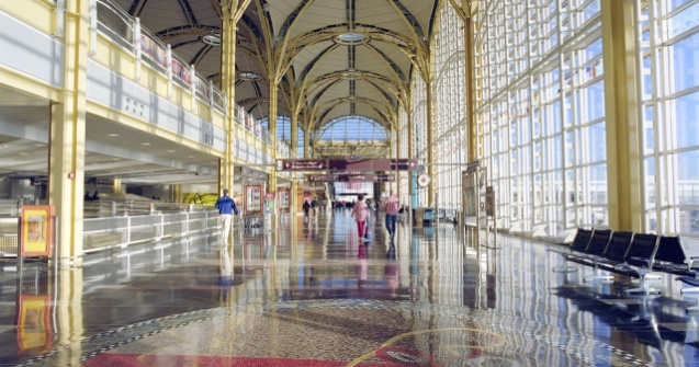 SUA: Mii de persoane au ocupat principalele aeroporturi