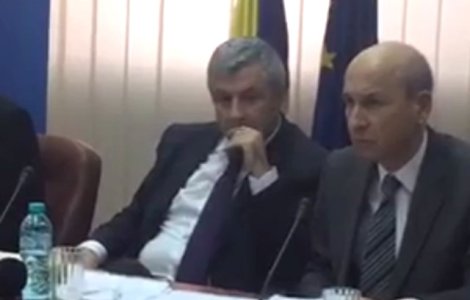 Iordache: Angajarea raspunderii Guvernului pe cele doua proiecte tot dezbatere inseamna