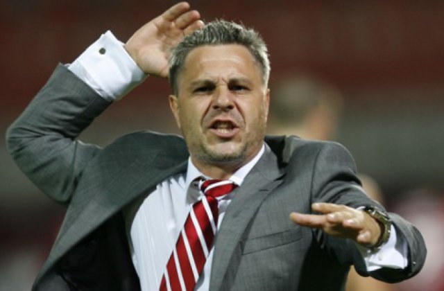 Sumudica: Toti angajatii si-au primit banii, numai eu nu. E umilitor