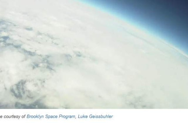 [VIDEO] iPhone a fost lansat in spatiu