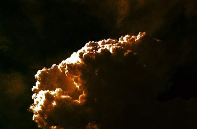 Atentat terorist la Parlamentul cecen, soldat cu cel putin 8 morti