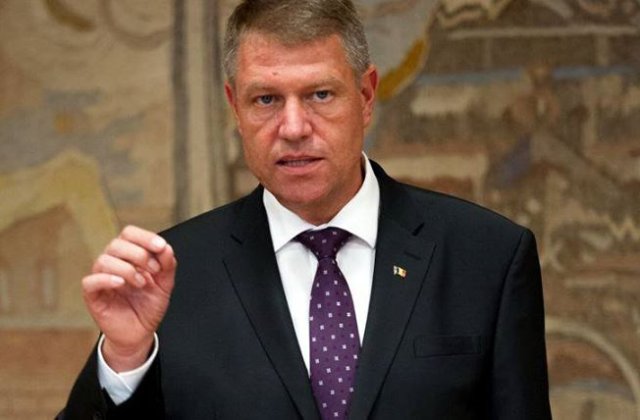 Iohannis: Cetatenii pot readuce lucrurile pe fagasul corect