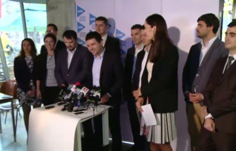 Nicusor Dan catre parlamentarii PSD: Sunteti niste HOTI!