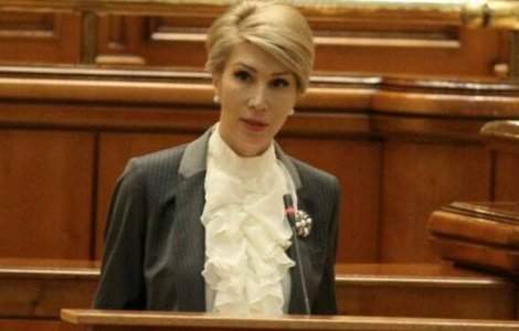 Turcan: Daca Guvernul nu demisioneaza, PNL si USR depun miercuri motiunea de cenzura. Fac apel la toate partidele sa voteze motiunea