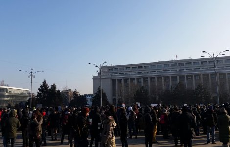 Solidaritate intre cei nemultumiti. Cazare, mancare si apa gratuite pentru protestatari