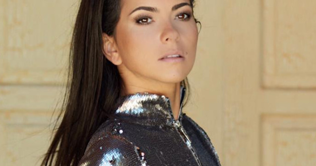 Cantareata Inna, mesaj pentru romani: "Sunt alaturi de oamenii care ies in strada"