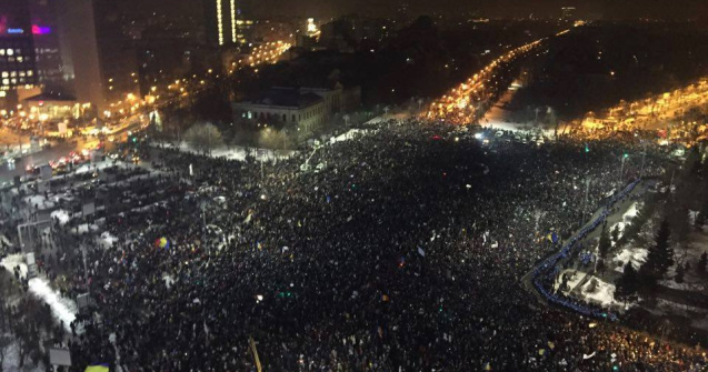 Incidente in Piata Victoriei, cu mai multi raniti
