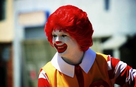Cum arata prima fabrica McDonald&#39;s din Romania?