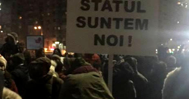  Update  A patra zi de proteste, in toata tara. 300.000 de oameni au iesit in strada
