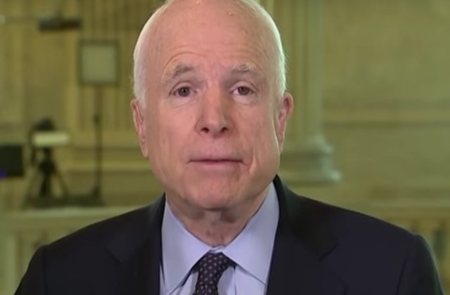 Senatorul John McCain: Romania nu-si poate permite sa dea inapoi in lupta anticoruptie