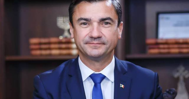 Primarul Iasiului, Mihai Chirica (PSD): Niciun om sanatos la cap nu poate organiza un contra miting impotriva parintilor cu copii in brate