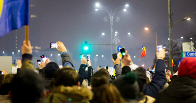 A 7-a zi de proteste. Zeci de mii de oameni cer demisia Guvernului