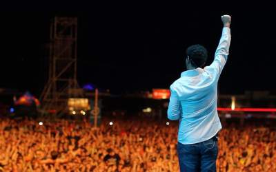 Solistul System of a Down,...