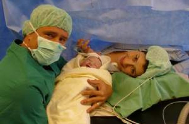 Primele poze cu fiul Anei Maria Prodan!