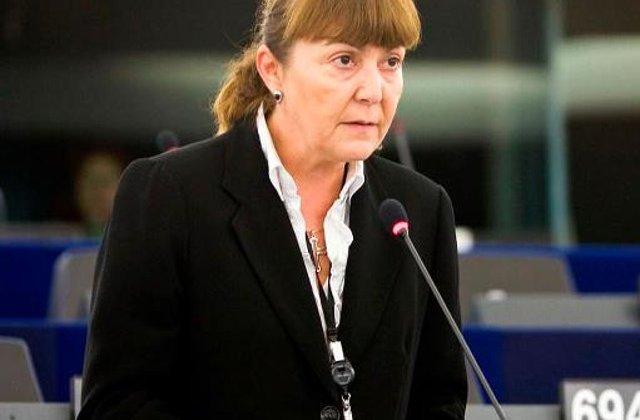 Macovei: Daca Guvernul de la Chisinau se separa de societatea civila, atunci nu mai exista democratie