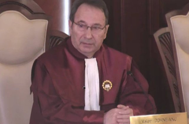 Curtea Constitutionala a respins ca inadmisibila sesizarea Avocatului Poporului pe OUG 13