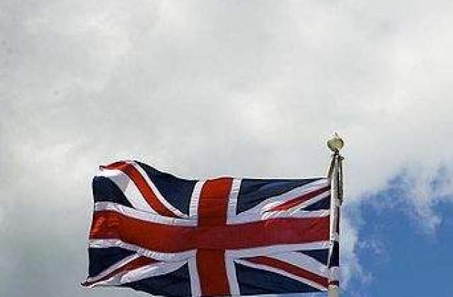 Anglia risca o criza similara cu cea a Greciei prin austeritate