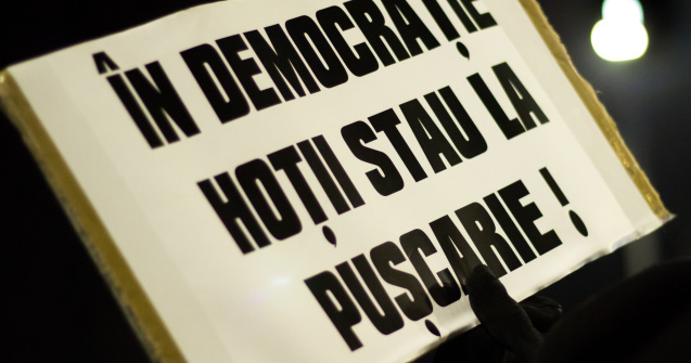 A 11-a seara de proteste in Piata Victoriei