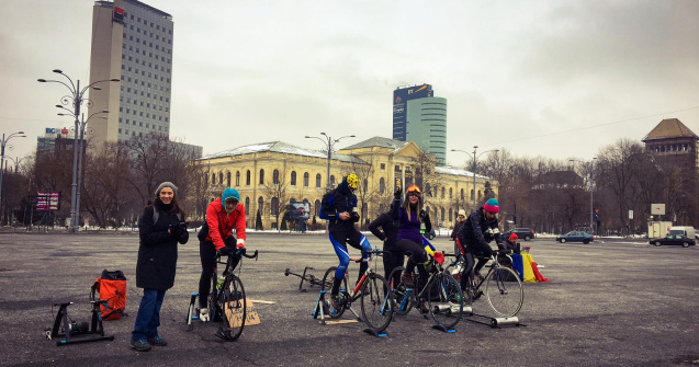 Ziua a XII-a de proteste. Primii oameni au ajuns sambata la ora 10