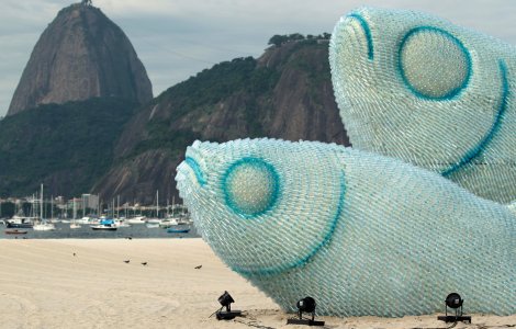  Top  10 imagini perfecte neatinse de Photoshop