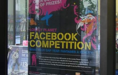 Facebook da in judecata un site porno