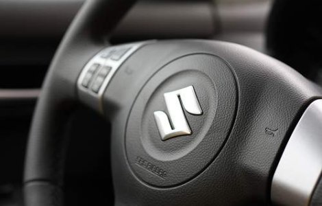 (P) SUZUKI KIZASHI Sport - Un performer de talie mondiala