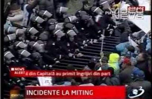 [VIDEO] Incidente violente la mitingul din Capitala