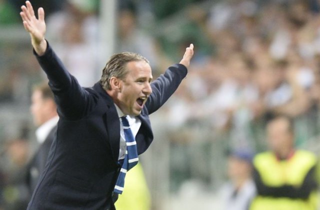 Reghecampf ii raspunde lui Becali