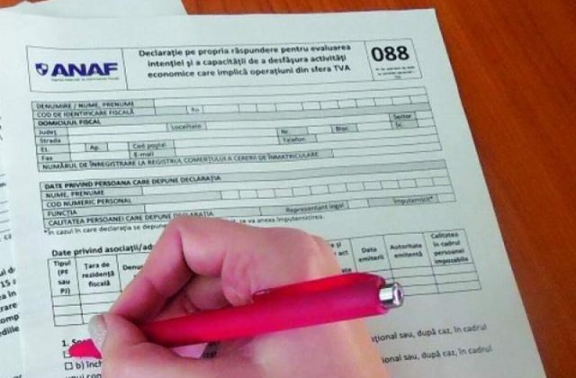 Guvernul a eliminat doar numele Formularului 088, procedurile sunt aceleasi