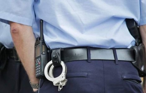 Neamt: Profesoara de 40 de ani, retinuta pentru act sexual cu un elev