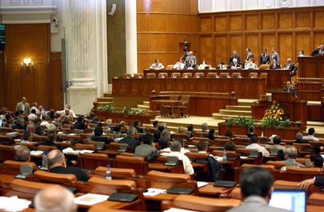 PNL pregateste o noua motiune de cenzura