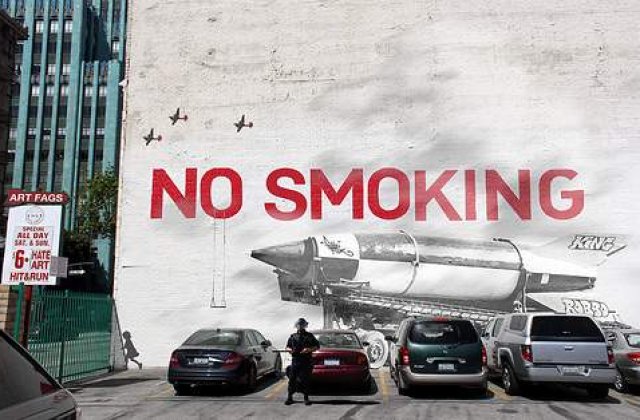 Fumatul pasiv: Stii la ce riscuri iti expui copilul?