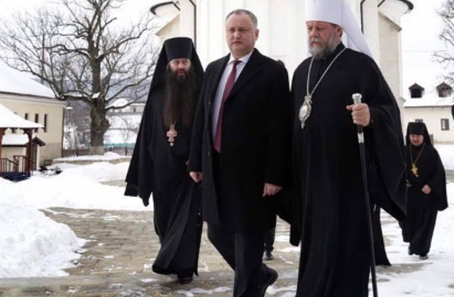 Igor Dodon si Mitropolitul Vladimir, in pregatiri pentru vizita Patriarhului Kiril in R.Moldova