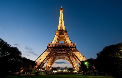 Manifestatie anticoruptie inspirata din Romania, la Paris