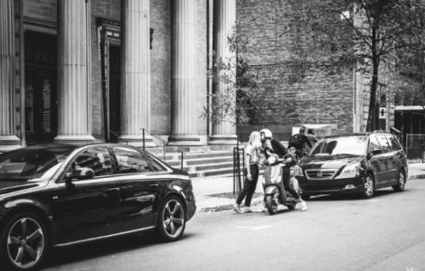  Top  Dragoste stradala: Momente romantice, pe strazile cenusii