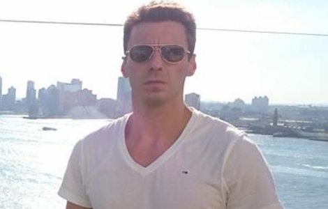 Mircea Badea, mesaj dur catre studentii care vor reduceri CFR: Luati labele de pe banii publici, milogilor!