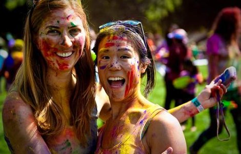 10+1 alimente care te fac mai fericita