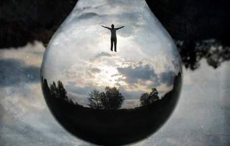 Lumea nu e asa cum credem: 5 teorii ale conspiratiei