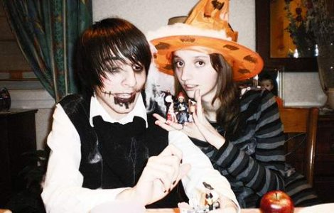  Video  La ce petreceri de Halloween mergem in weekend?