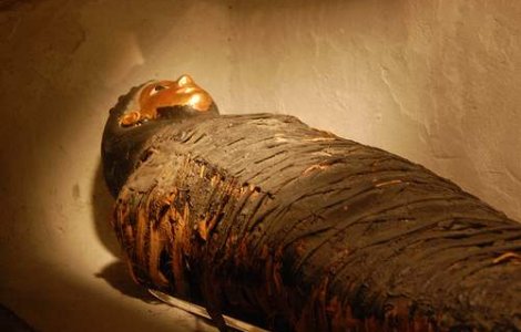 O boliviana a incercat sa expedieze mumia de 700 de ani a unui copil