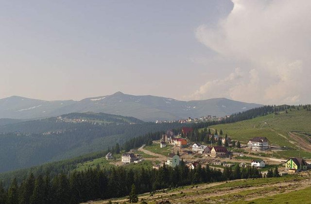 Valcea: Transalpina mai ramane deschisa cel putin 2 saptamani