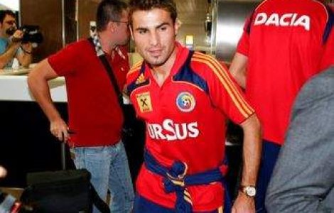 Victima lui Mutu: "Fotbalistul m-a lovit si cand eram cazut"