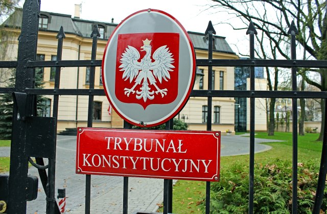 Varsovia sustine ca statul de drept nu este amenintat ca urmare a reformarii Curtii Constitutionale